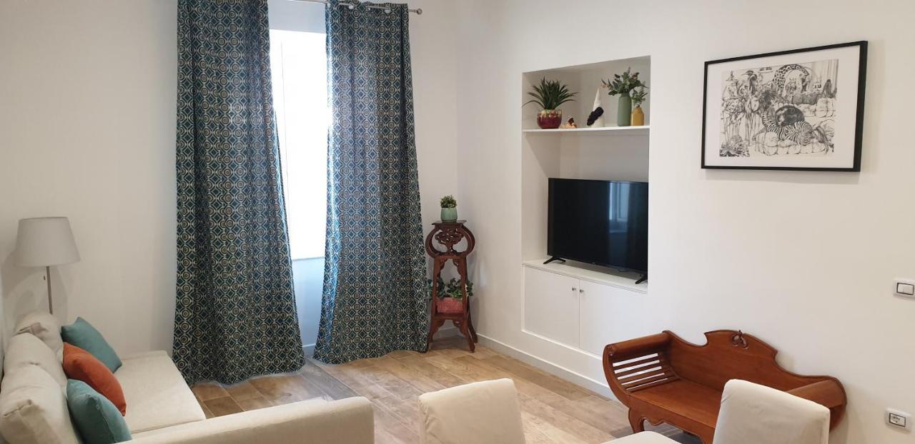 Museum Home Holiday Νάπολη Εξωτερικό φωτογραφία