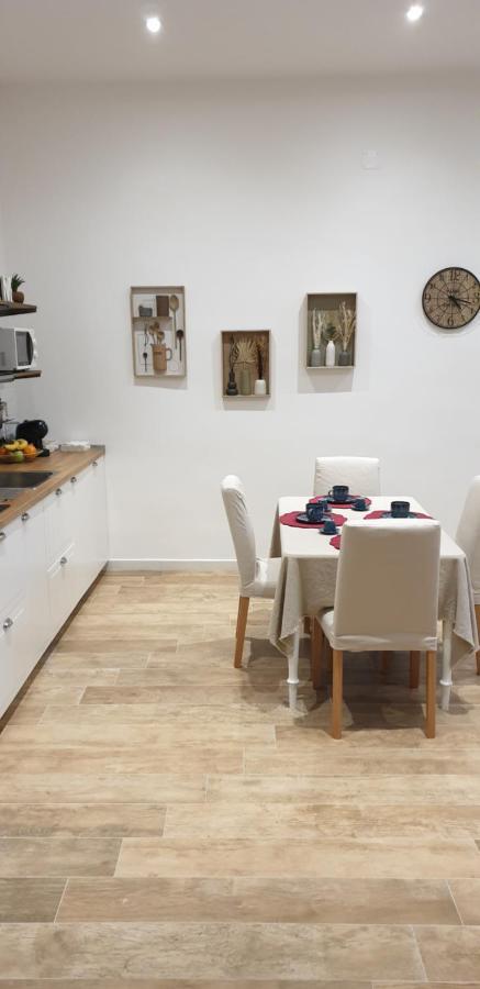 Museum Home Holiday Νάπολη Εξωτερικό φωτογραφία