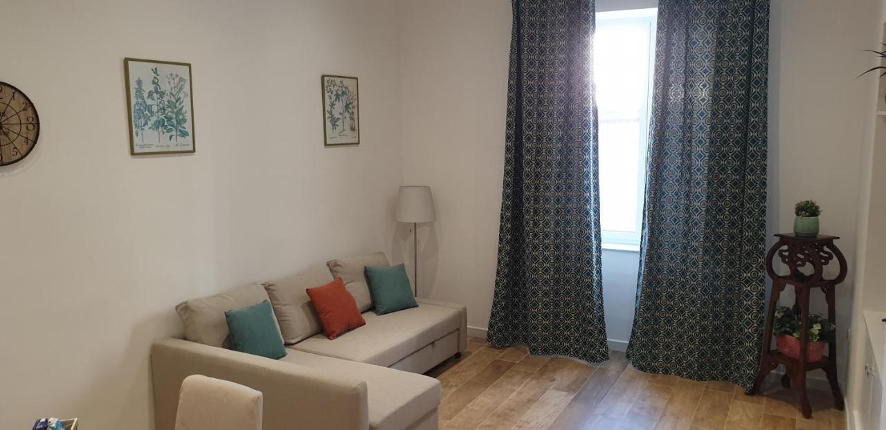 Museum Home Holiday Νάπολη Εξωτερικό φωτογραφία